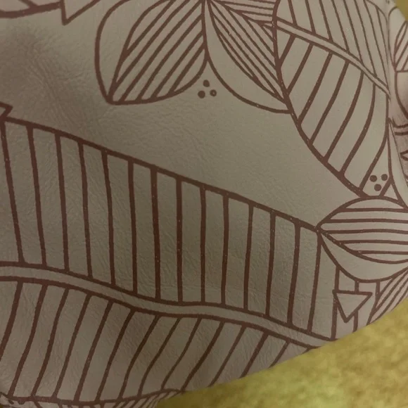 Umbrella Collective Jana Lam Hawaii printed leather crossbody - Picture 10 of 12